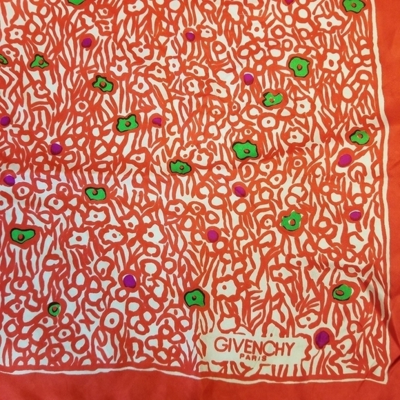 {26" X 26"} Vintage Givenchy Paris Scarf Abstract Orangy-Red Green Purple White - Picture 10 of 13